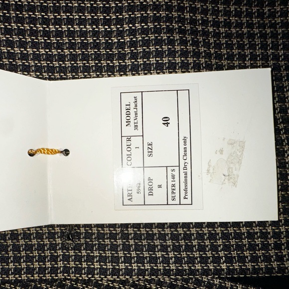 Classy Men’s jacket unused ! - Picture 2 of 3